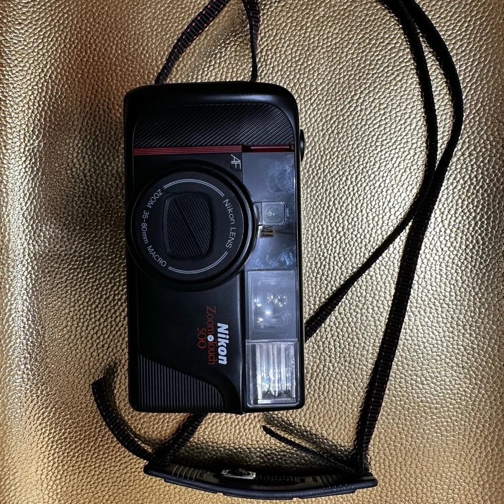 Canon Sure Shot 70 Zoom (35mm) Point and Shoot Film Camera